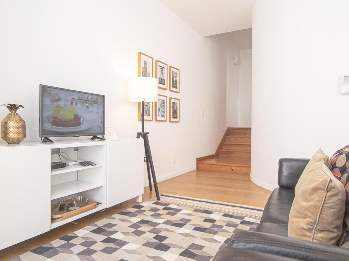 Baixa Chiado 2 Bedroom Duplex Apt With Ac Elevator Lisboa Exteriér fotografie