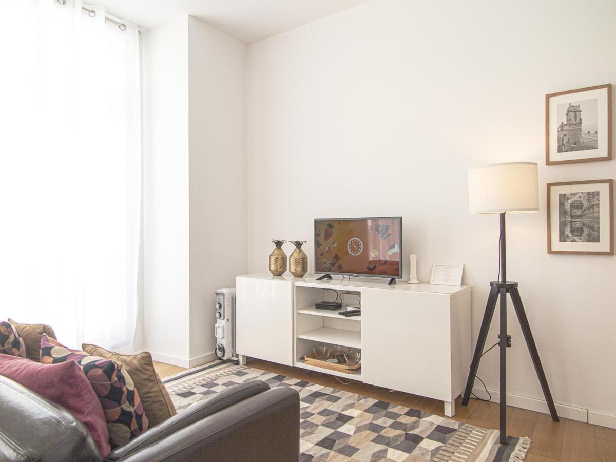 Baixa Chiado 2 Bedroom Duplex Apt With Ac Elevator Lisboa Exteriér fotografie